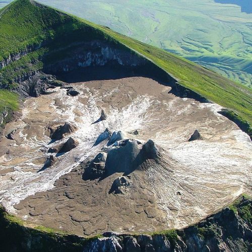 3 DAYS OLDONYO LENGAI HIKING ADVENTURE WITH 5 DAYS TANZANIA CLASSIC SAFARI 